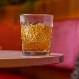 Muze Lounge & Terrasse RestoMontreal.ca