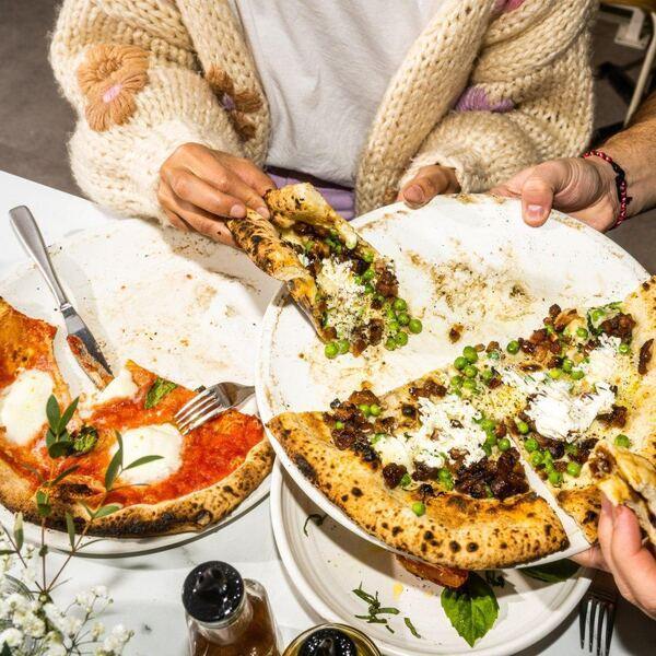 Nina Pizza Napolitaine - Pizza Restaurant in Upper Town (Saint-Jean-Baptiste), Quebec