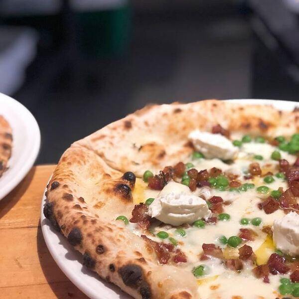 Nina Pizza Napolitaine - Restaurant Pizza à Basse-Ville (Quartier St-Roch), Québec