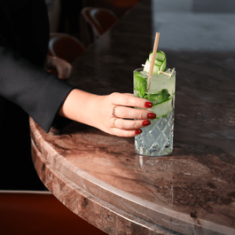 NINI Salon à Cocktails RestoMontreal.ca