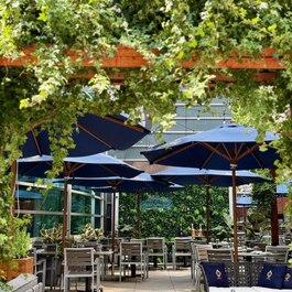 NINI Salon à Cocktails RestoMontreal.ca