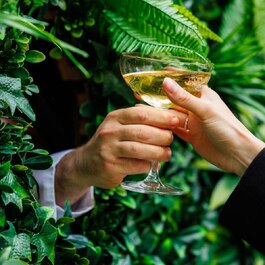 NINI Salon à Cocktails RestoMontreal.ca