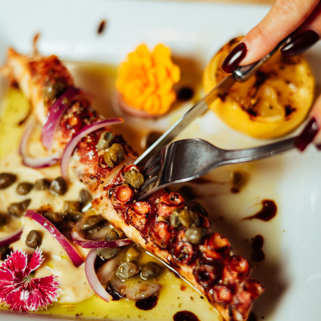 Orexi Estiatorio - Restaurant Grecque à Vieux-Montréal, Montréal