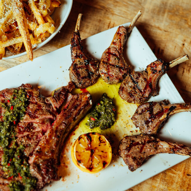Orexi Estiatorio - Restaurant Grecque à Vieux-Montréal, Montréal