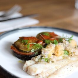 Petits Creux  Restaurant Bistro