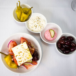 Petros Taverne Grecque  Restaurant Grecque