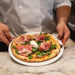 Heirloom Vin & Pizza RestoMontreal.ca