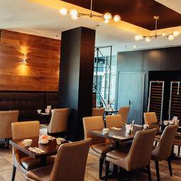 Plaza Martini Grill Bistro Restaurant