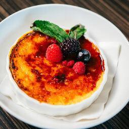 Plaza Martini Grill RestoMontreal.ca