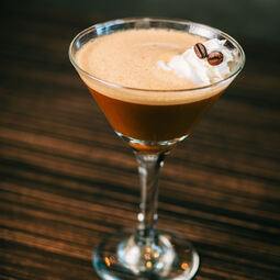 Plaza Martini Grill RestoMontreal.ca