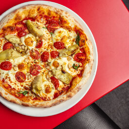 Polina pizzeria Pizza Restaurant Polina pizzeria Pizza Restaurant