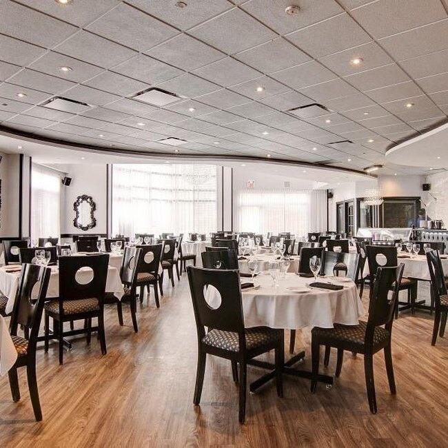 Prima Luna Restaurant