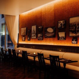 Pub Cartier Arms RestoMontreal.ca