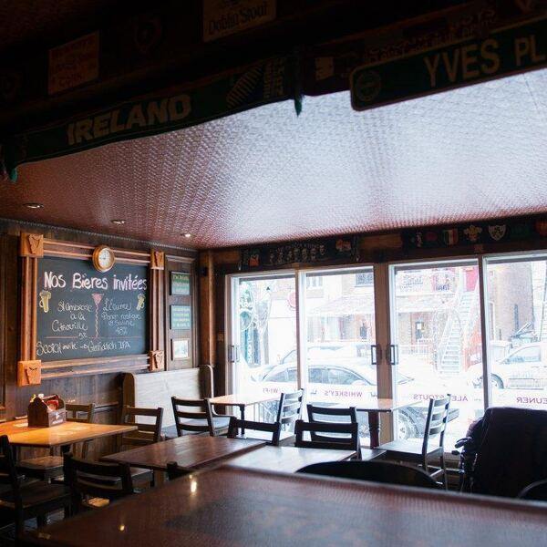 Pub Galway - Restaurant Irlandaise à Montcalm, Québec