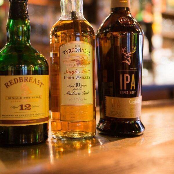 Pub Galway - Restaurant Irlandaise à Montcalm, Québec