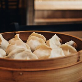 Qing Hua Dumpling  Restaurant Dumplings (ravioli chinois)