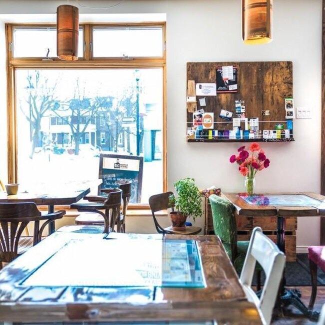 Quartier Général du Vieux La Prairie - Restaurant Café à La Prairie