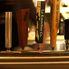 Randolph Pub Ludique Rosemont  Restaurant Réconfort