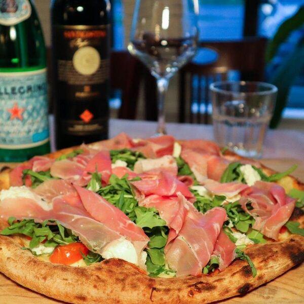 Regina Pizzeria - Restaurant Pizza à Brossard