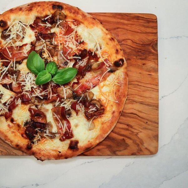 Regina Pizzeria - Restaurant Pizza à Brossard