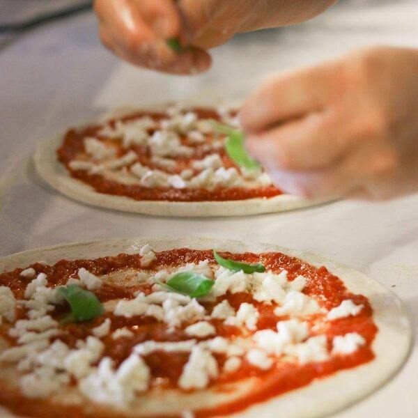 Regina Pizzeria - Restaurant Pizza à Brossard