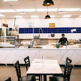Restaurant Le Canal Mediterranean Restaurant