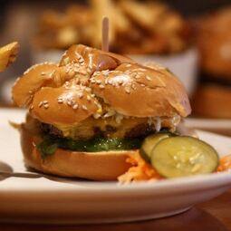 Restaurant Les Belles-Soeurs  Restaurant Burgers