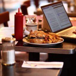 Restaurant Les Belles-Soeurs RestoMontreal.ca