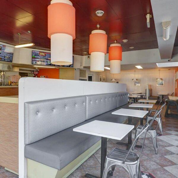 Restaurant L'Express - Restaurant Casse-Croûte à Sainte-Rose, Laval