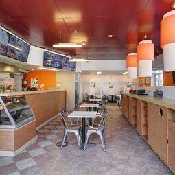 Restaurant L'Express RestoMontreal.ca