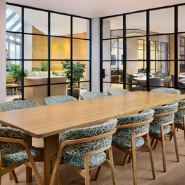 Restaurant Ôtentic  Restaurant Internationale