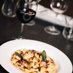 Restaurant Pulcinella  Restaurant Italienne