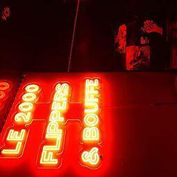Le 2000 Pizza Restaurant