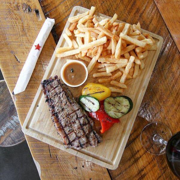 Rockstar Burger Bar - Restaurant Burgers à Mascouche