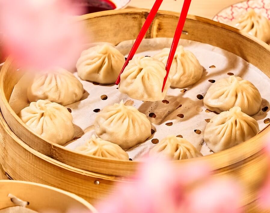 Sammi & Soupe Dumpling - Restaurants pr&egrave;s de: H2L3J3