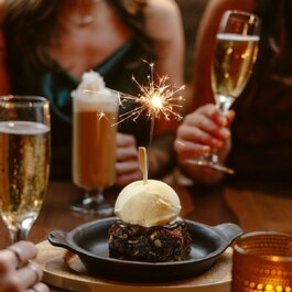 SHAKER Cuisine & Mixologie  Restaurant Burgers