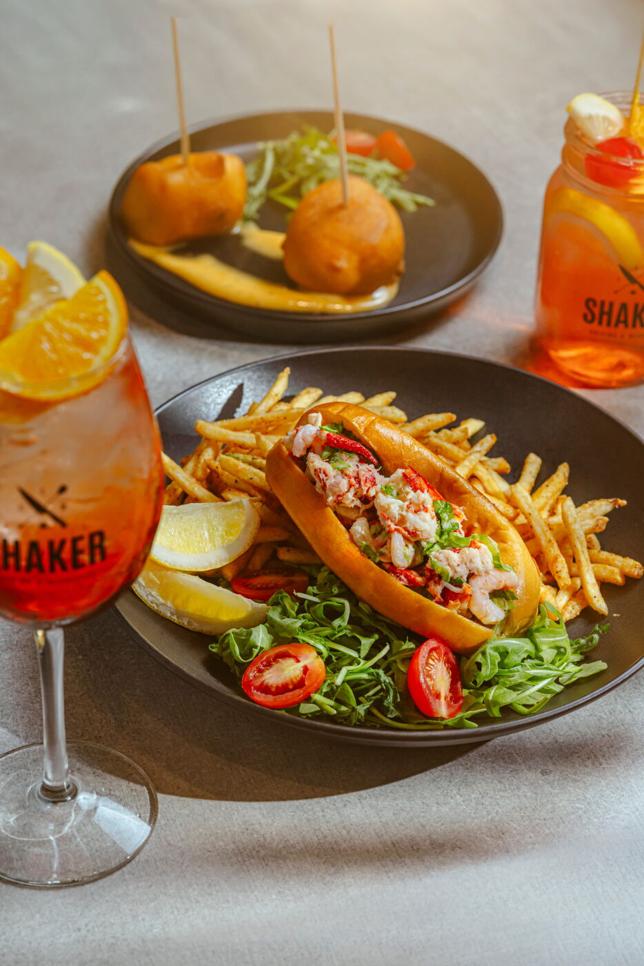 SHAKER Cuisine & Mixologie RestoMontreal.ca