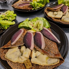 Simplement F&eacute;e - Bar &agrave; Cr&ecirc;pes - Brunch Restaurants Near: H2K2K2