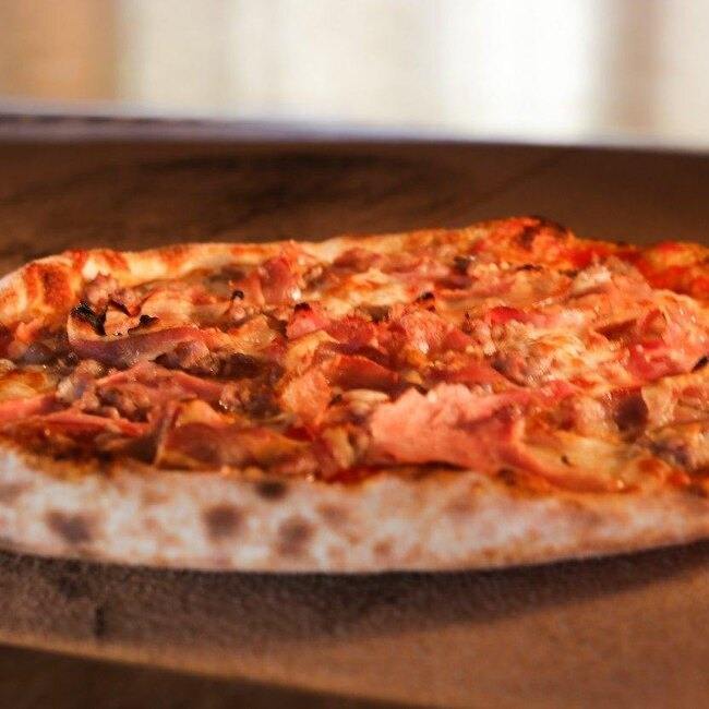 Station Pizza Moderne - Restaurant Italienne à Ahuntsic-Cartierville, Montréal
