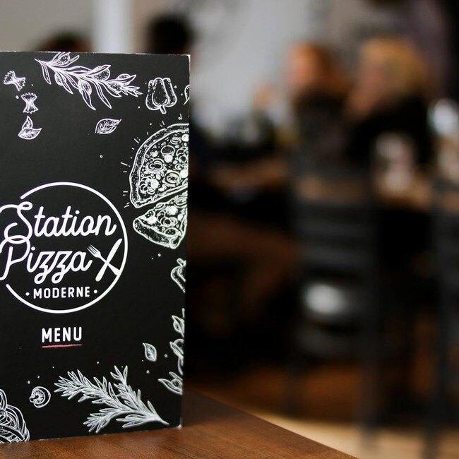 Station Pizza Moderne - Restaurant Italienne à Ahuntsic-Cartierville, Montréal