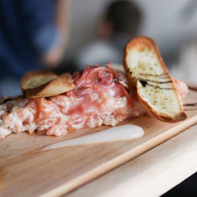 Station Pizza Moderne - Restaurant Italienne à Ahuntsic-Cartierville, Montréal