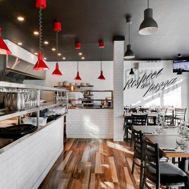 Station Pizza Moderne - Restaurant Italienne à Ahuntsic-Cartierville, Montréal