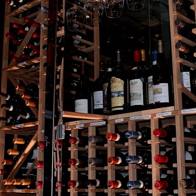 Sterlings Steakhouse & Bar - Restaurant Steakhouse à Chomedey, Laval