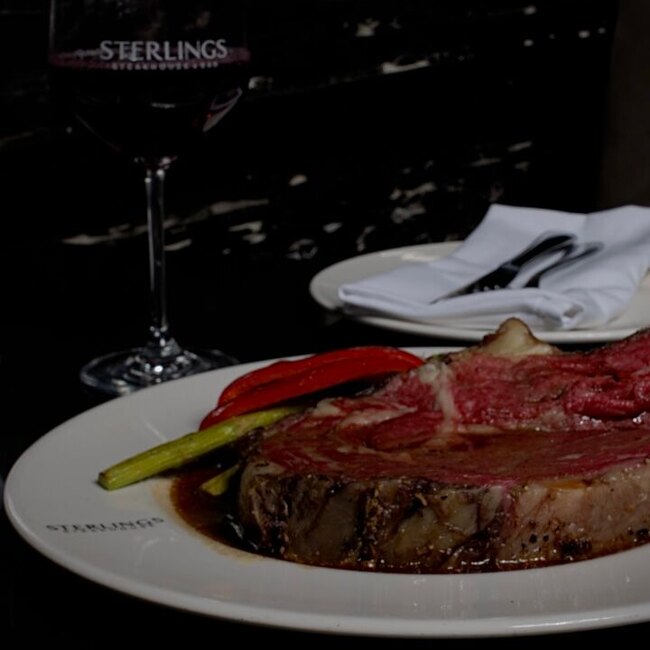 Sterlings Steakhouse & Bar - Restaurant Steakhouse à Chomedey, Laval