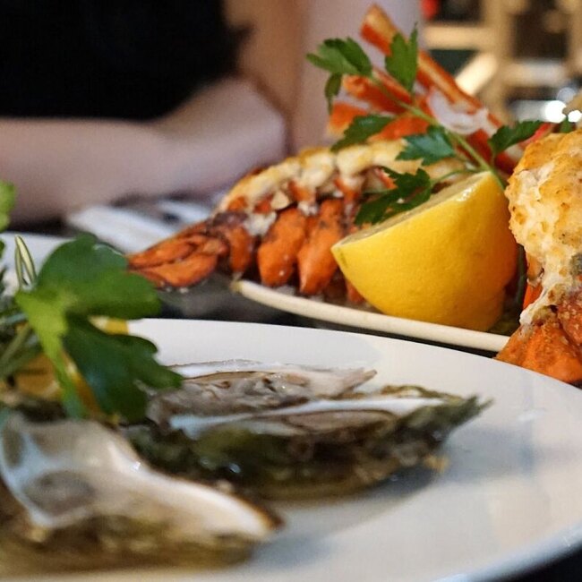Sterlings Steakhouse & Bar - Restaurant Steakhouse à Chomedey, Laval