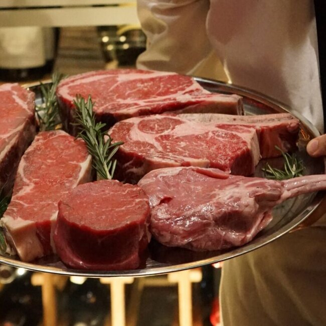 Sterlings Steakhouse & Bar - Restaurant Steakhouse à Chomedey, Laval