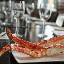 Sterlings Steakhouse & Bar RestoMontreal.ca