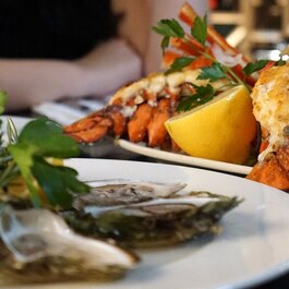 Sterlings Steakhouse & Bar RestoMontreal.ca