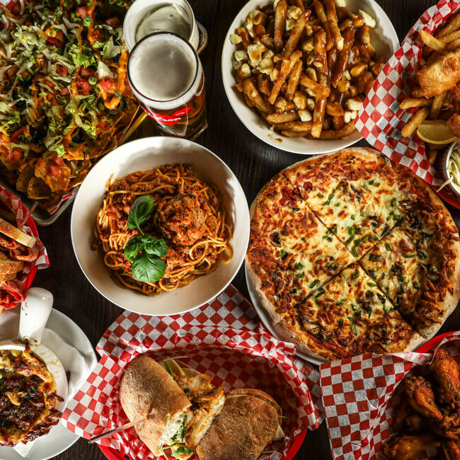 St.George's Taverne Urbaine Restaurant Saint-J&eacute;r&ocirc;me, QC