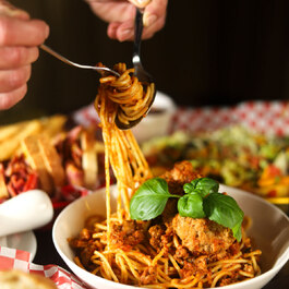 St.George's Taverne Urbaine RestoMontreal.ca